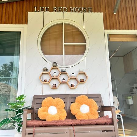 Lee Red House Hotel Ban Lak Uan Buitenkant foto