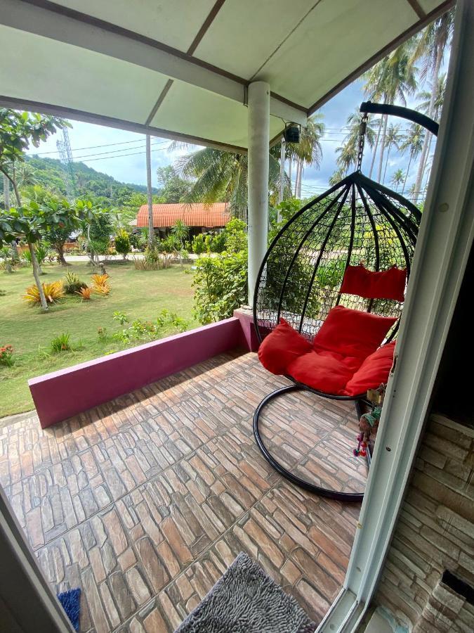 Lee Red House Hotel Ban Lak Uan Buitenkant foto