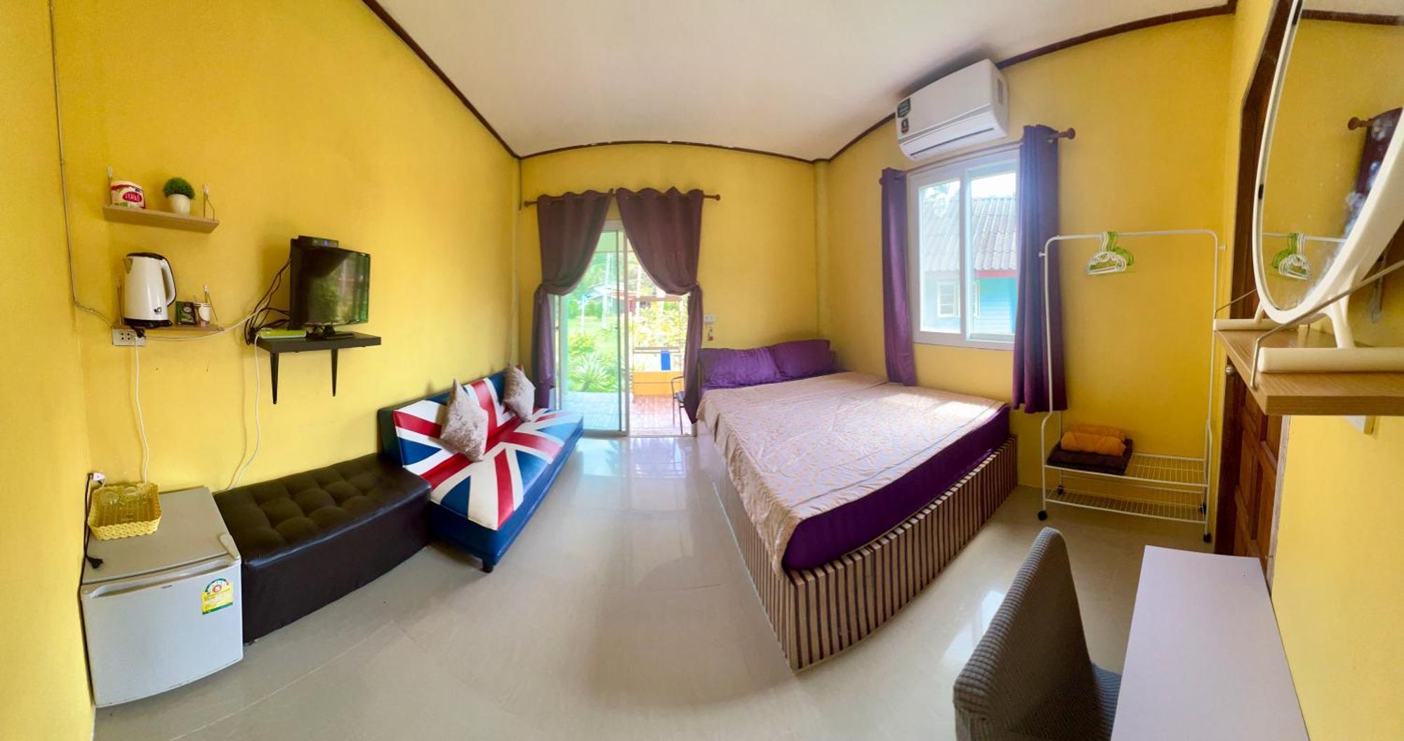 Lee Red House Hotel Ban Lak Uan Buitenkant foto