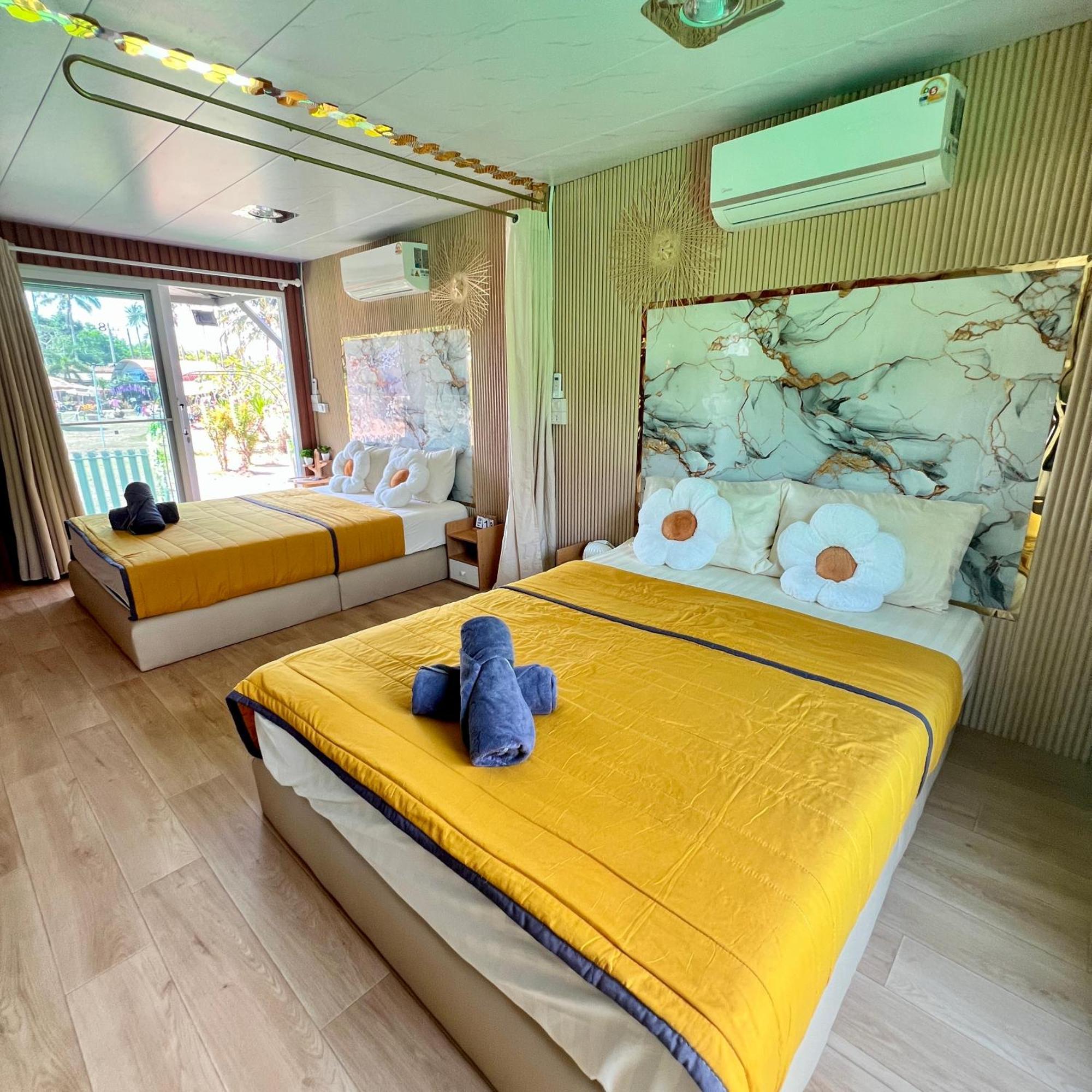 Lee Red House Hotel Ban Lak Uan Buitenkant foto